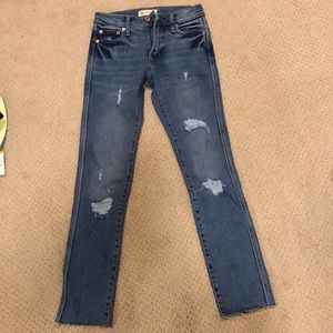 High rise slim straight jeans. Never worn.